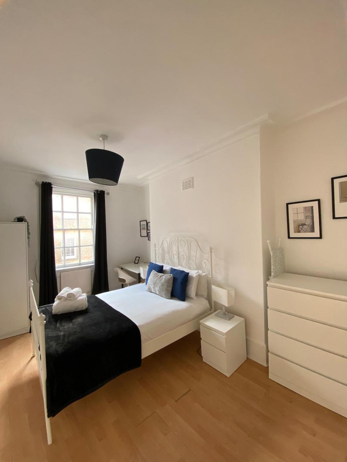 Lovely 2 Bed Flat In Soho! Londres Extérieur photo
