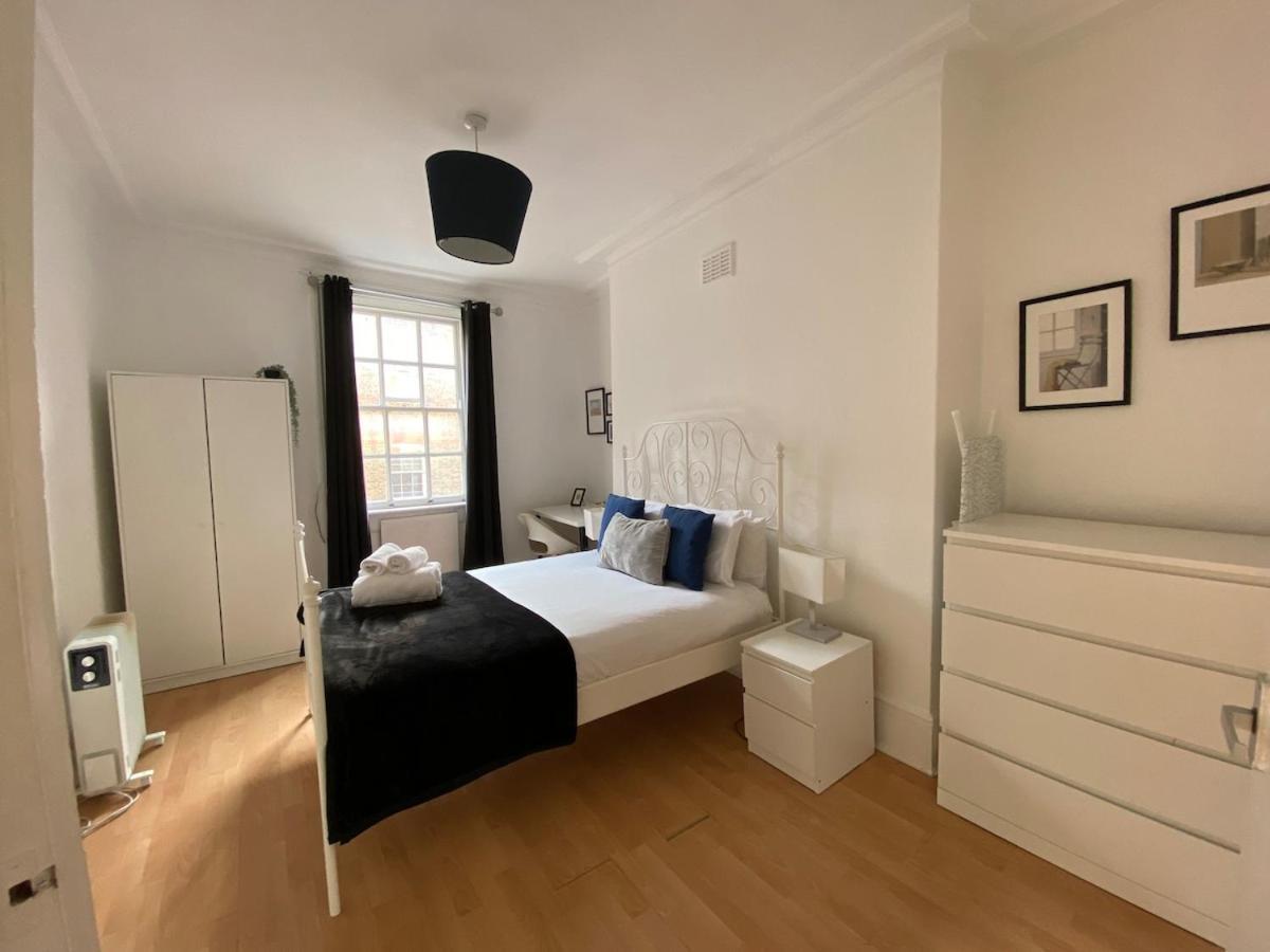 Lovely 2 Bed Flat In Soho! Londres Extérieur photo